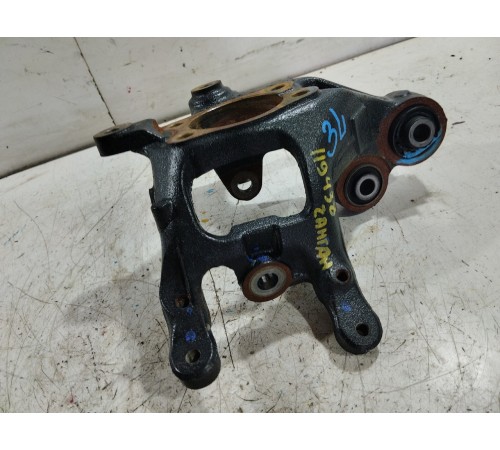 Кулак поворотный задний левый