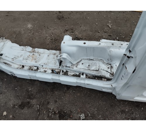 Левый порог кабины со стойкой лобового стекла