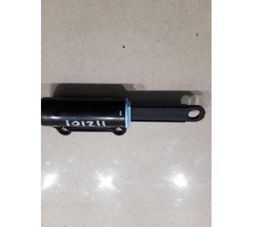 Амортизатор бардачка (демпфер)