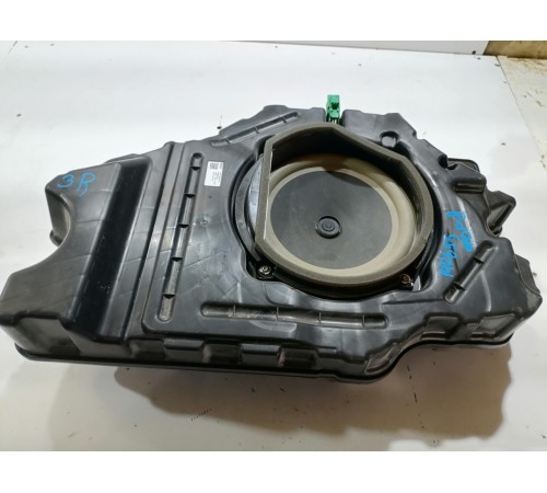 Сабвуфер в корпусе