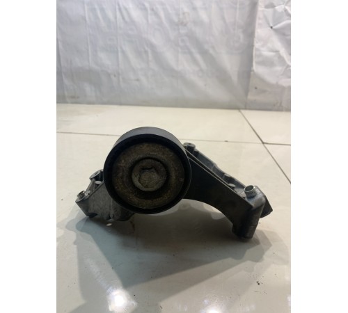 Натяжитель ремня