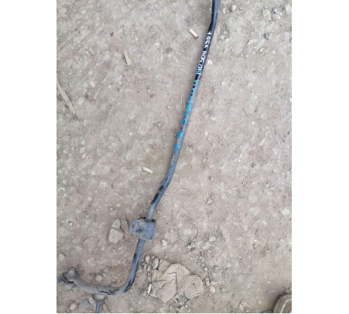 Стабилизатор передний