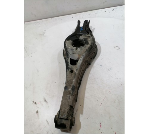 Рычаг задний правый