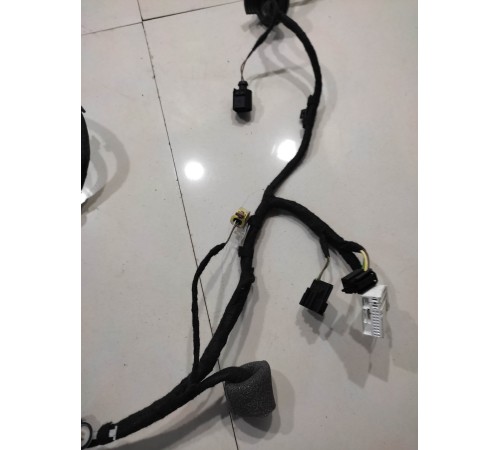 Электропроводка двери (передняя, правая)