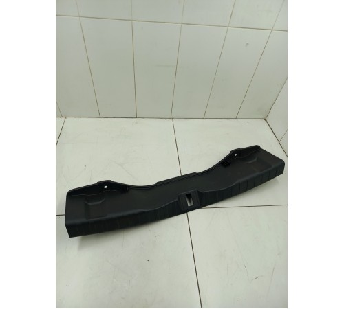 Обшивка багажника