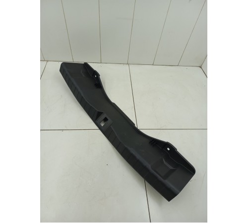 Обшивка багажника