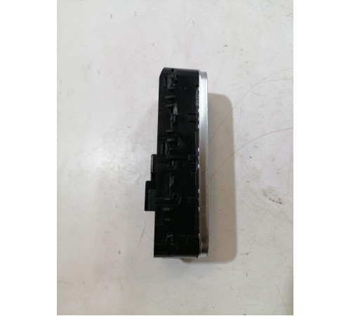 Блок управления стеклоподъёмниками передний левый