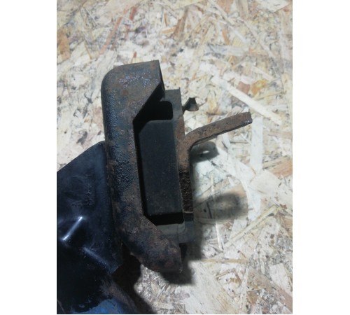 Опора двигателя Левая