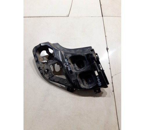 Кронштейн(крепление) заднего бампера правый