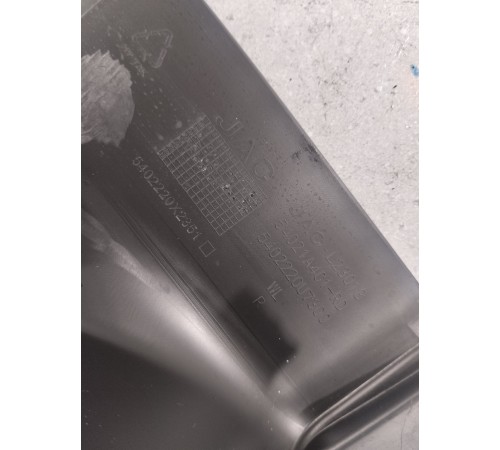 Накладка стойки передняя правая