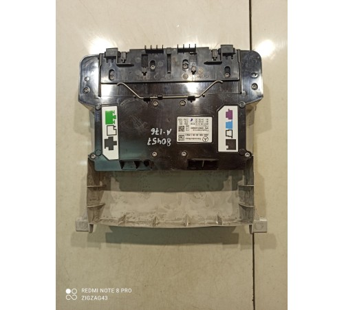 Плафон внутреннего освещения(центральный)