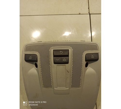 Плафон внутреннего освещения(центральный)