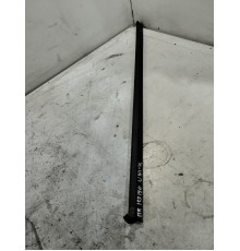 Уплотнитель стекла передний правый внутренний