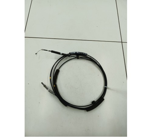 Трос лючка бензобака