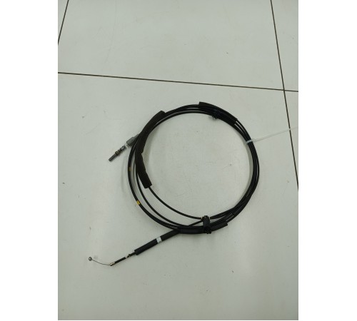 Трос лючка бензобака