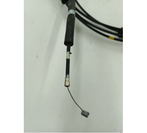 Трос лючка бензобака