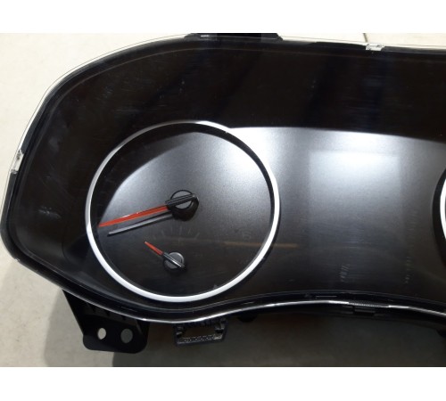 Панель приборов