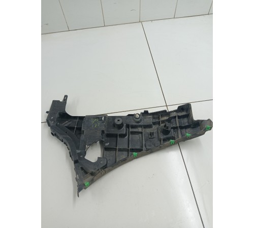 Кронштейн крепление заднего бампера правый