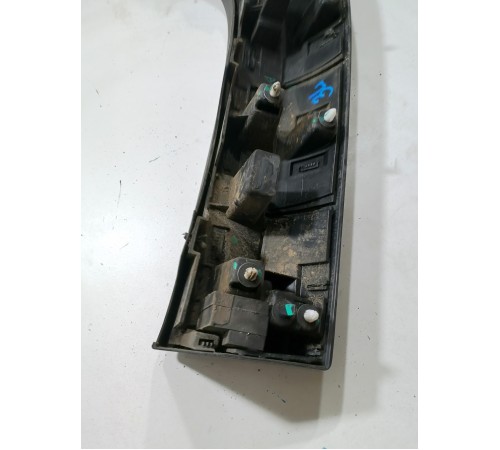 Накладка арки крыла задняя левая