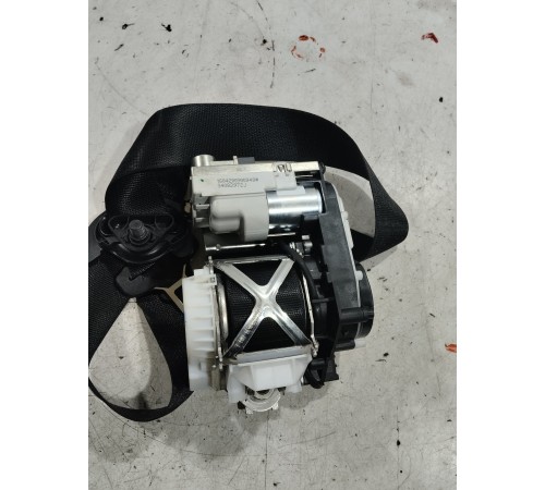 Ремень безопасности (передний правый)