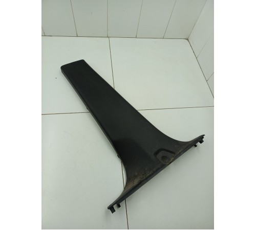Обшивка центральной стойки левая нижняя