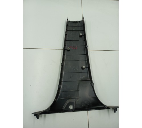 Обшивка центральной стойки левая нижняя