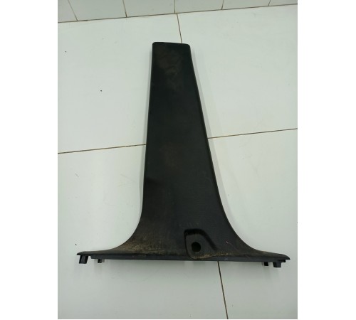 Обшивка центральной стойки левая нижняя