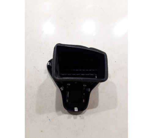 Воздушный дефлектор правый