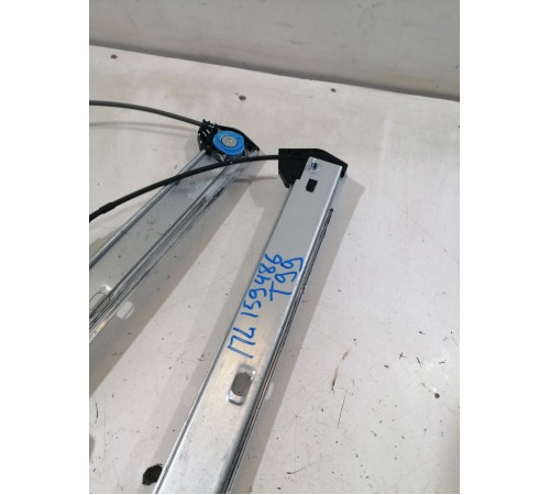 Стеклоподъёмник двери передний левый