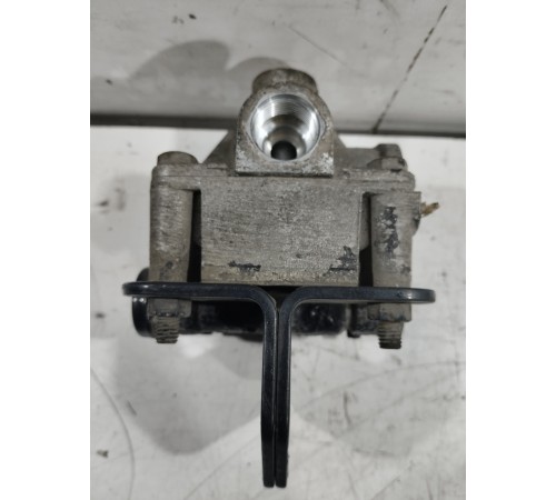 Клапан тормозной системы