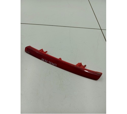 Отражатель катафот задний левый