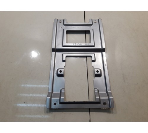 Кузовной Кронштейн Крепления Внутренней Панели Крыши