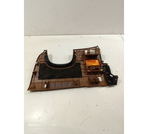 Накладка торпедо левая