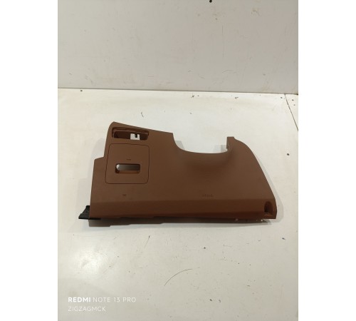 Накладка торпедо левая