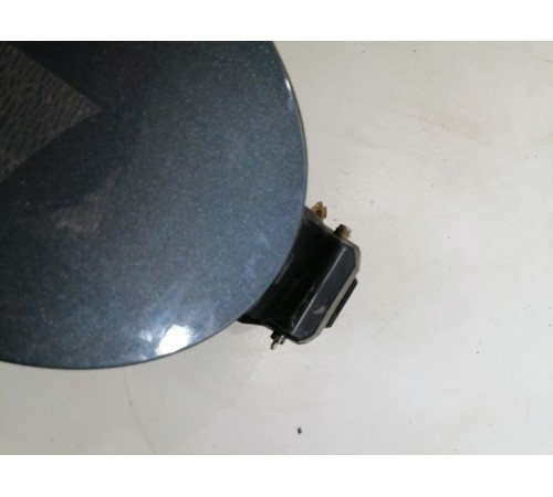 Лючок топливного бака