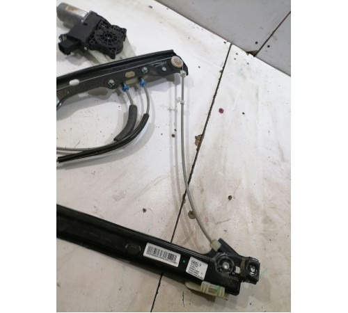 Стеклоподъёмник передний левый