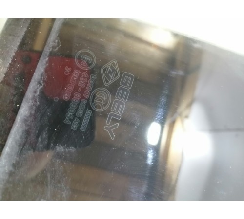 Стекло двери заднее правое