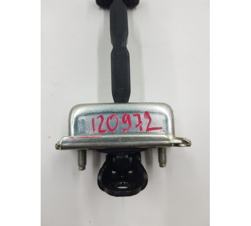 Ограничитель двери задний правый