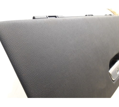 Бардачок (крышка)