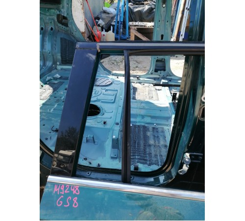 Дверь задняя правая