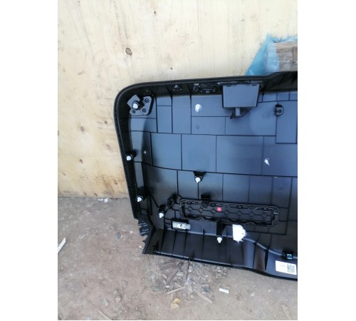 Обшивка багажника 