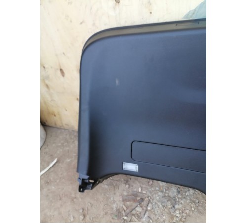 Обшивка багажника 