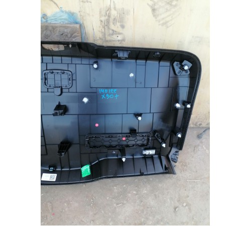 Обшивка багажника 