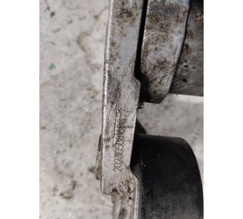 Ролик натяжителя