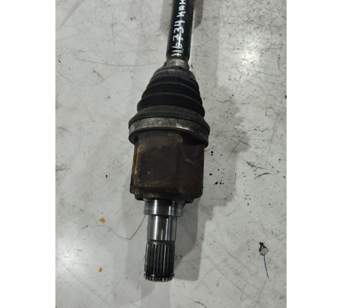 Привод (полуось) передний правый