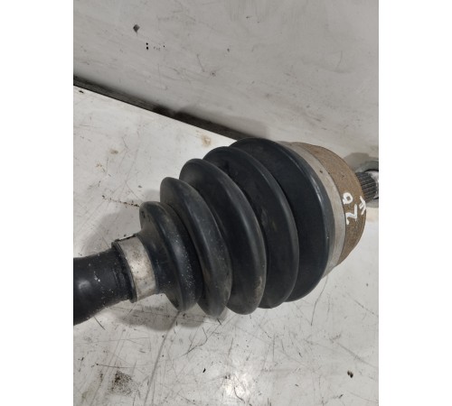 Привод (полуось) передний правый