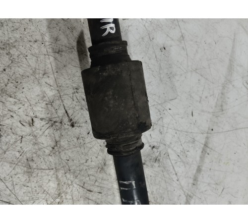 Привод (полуось) передний правый