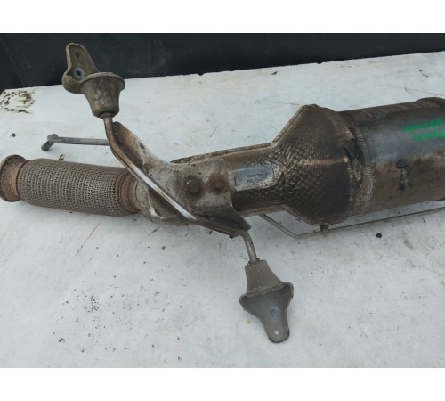 Сажевый фильтр (катализатор) с приемной трубой