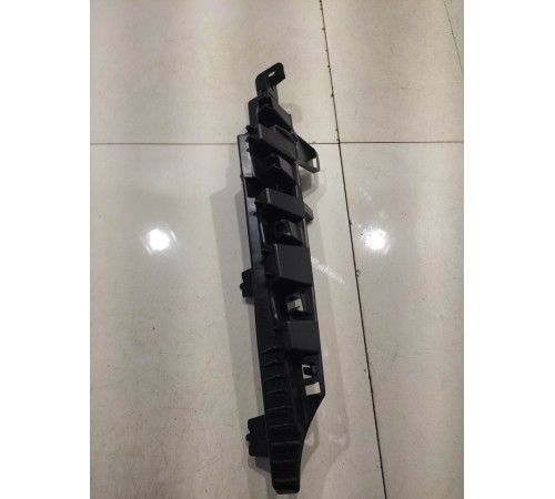 Кронштейн бампера (задний,правый)