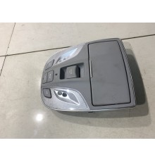 Плафон внутреннего освещения (передний)